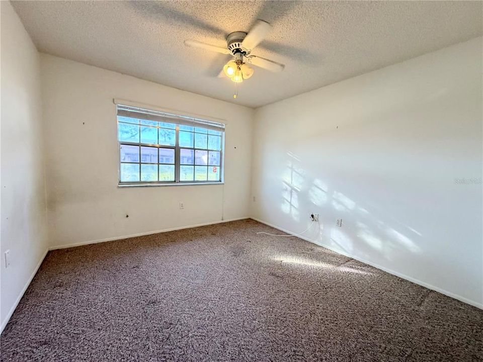 Active With Contract: $70,000 (2 beds, 2 baths, 1210 Square Feet)