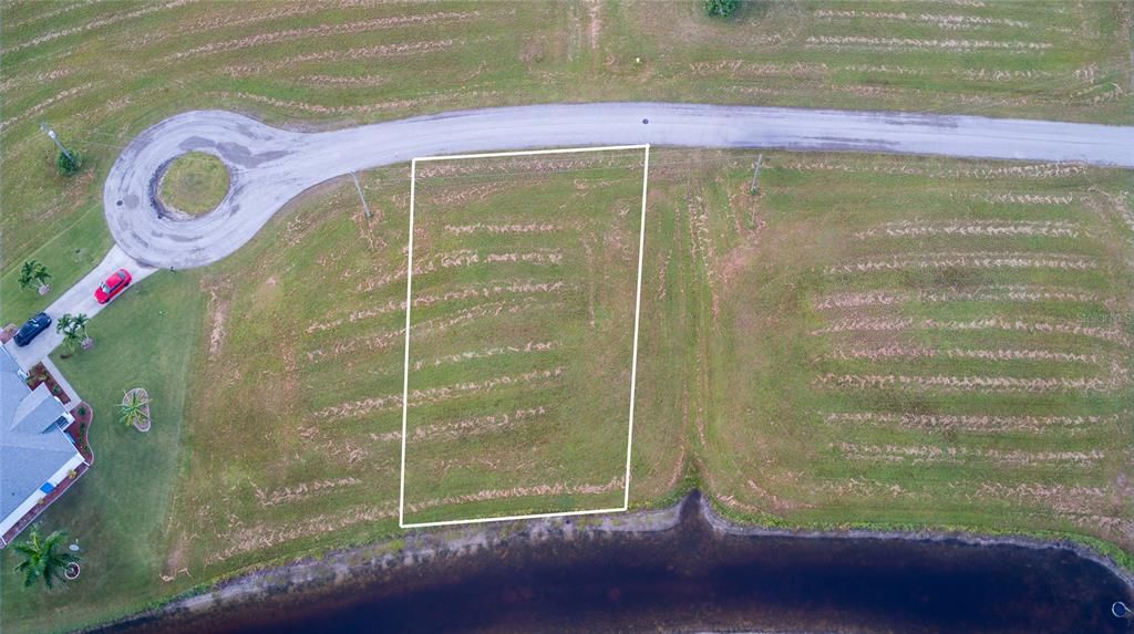 En Venta: $60,900 (0.23 acres)