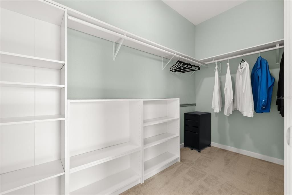 Active With Contract: $539,900 (5 beds, 3 baths, 2813 Square Feet)