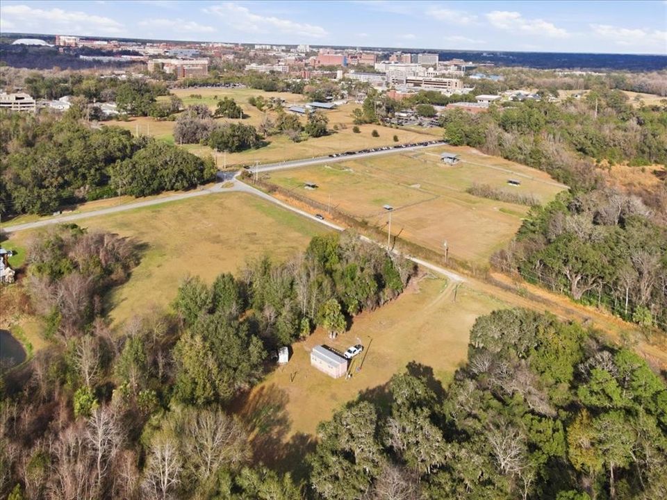 待售: $300,000 (1.50 acres)