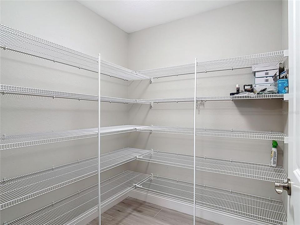 В аренду: $2,950 (3 спален, 2 ванн, 1648 Квадратных фут)