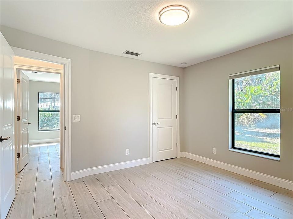 В аренду: $2,950 (3 спален, 2 ванн, 1648 Квадратных фут)
