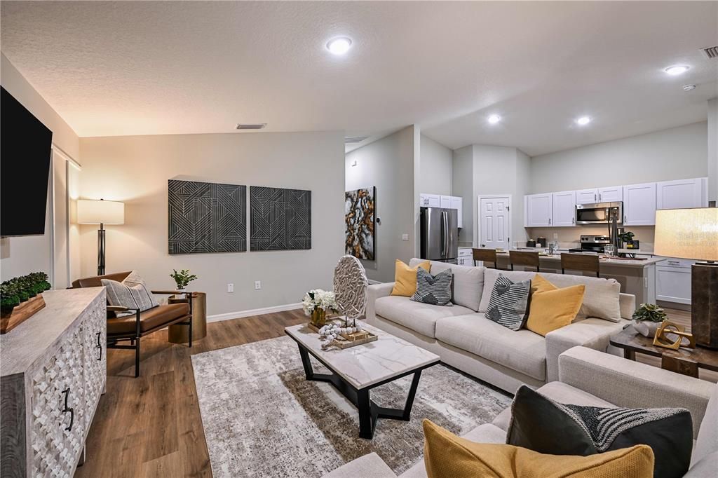 Active With Contract: $409,990 (4 beds, 2 baths, 1850 Square Feet)