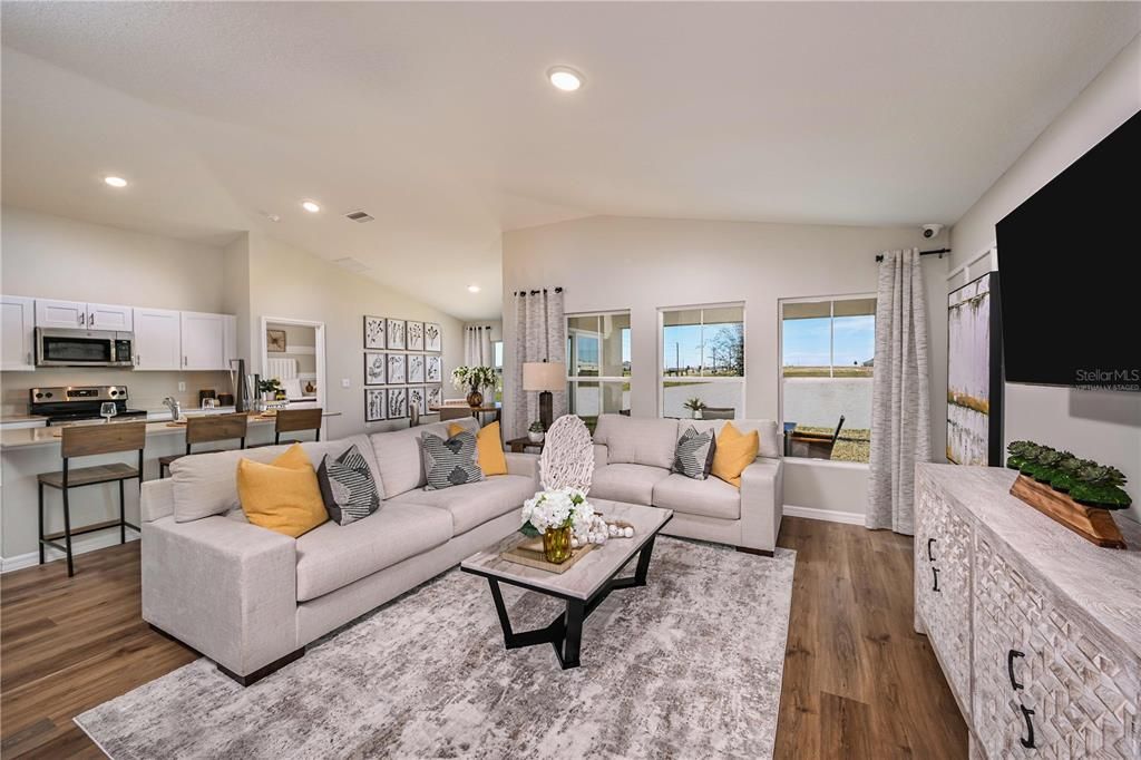 Active With Contract: $409,990 (4 beds, 2 baths, 1850 Square Feet)