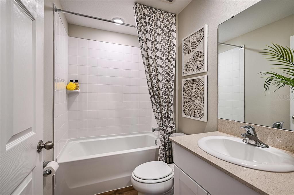 Active With Contract: $409,990 (4 beds, 2 baths, 1850 Square Feet)