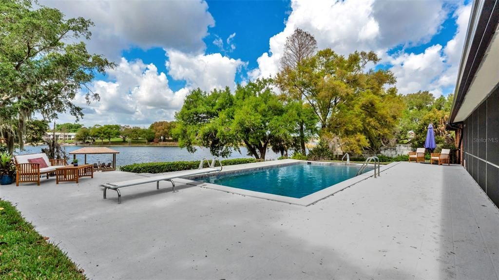 For Sale: $749,000 (5 beds, 3 baths, 3913 Square Feet)