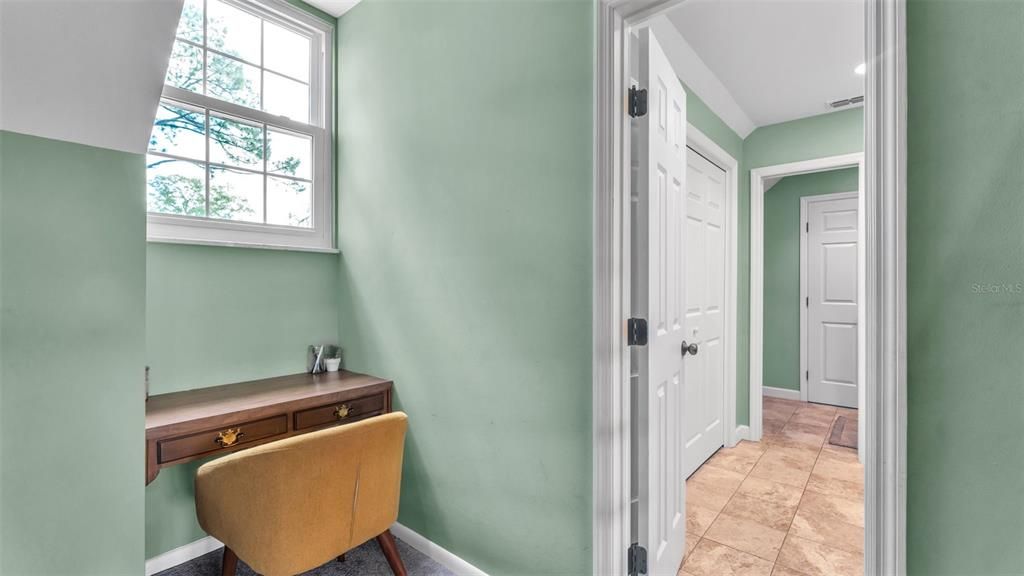 For Sale: $749,000 (5 beds, 3 baths, 3913 Square Feet)