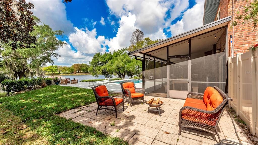For Sale: $749,000 (5 beds, 3 baths, 3913 Square Feet)