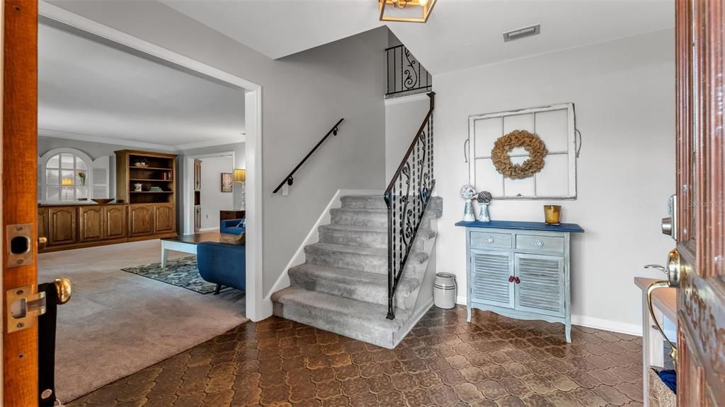 For Sale: $749,000 (5 beds, 3 baths, 3913 Square Feet)