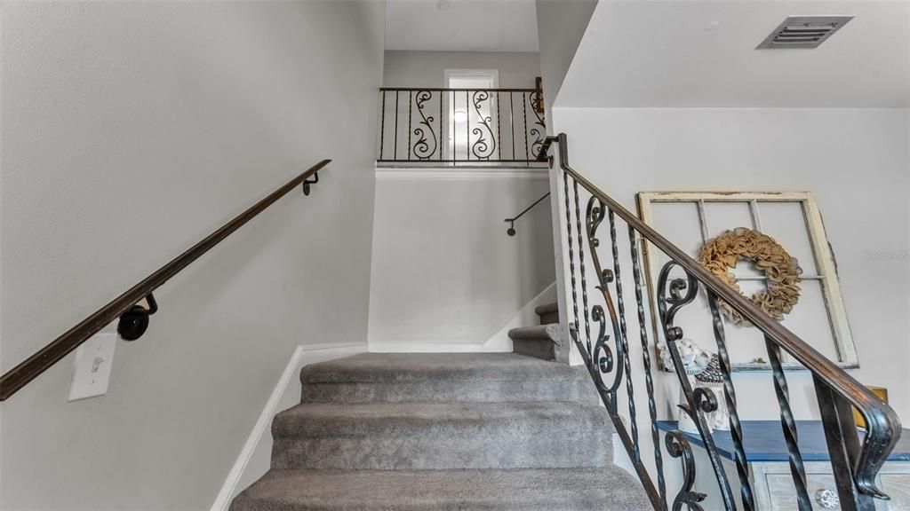 For Sale: $749,000 (5 beds, 3 baths, 3913 Square Feet)
