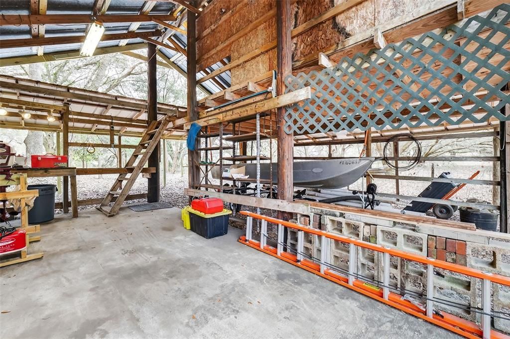 For Sale: $369,000 (3 beds, 2 baths, 1046 Square Feet)
