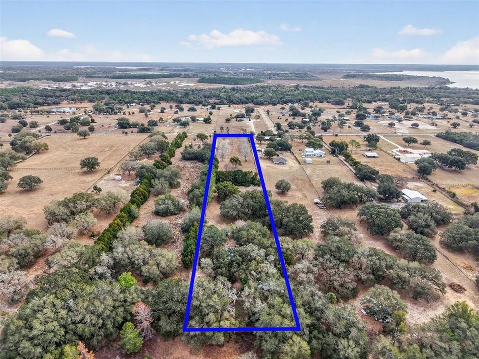 For Sale: $369,000 (3 beds, 2 baths, 1046 Square Feet)