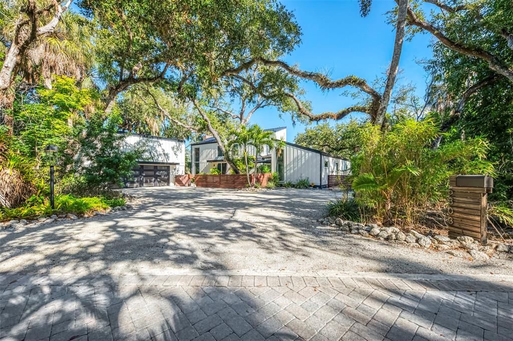 Vendido Recientemente: $2,650,000 (3 camas, 2 baños, 3201 Pies cuadrados)