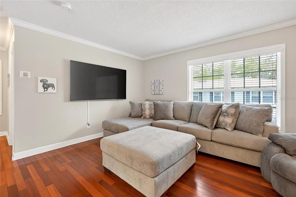 En Venta: $144,900 (1 camas, 1 baños, 636 Pies cuadrados)