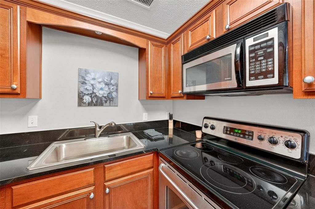 En Venta: $144,900 (1 camas, 1 baños, 636 Pies cuadrados)