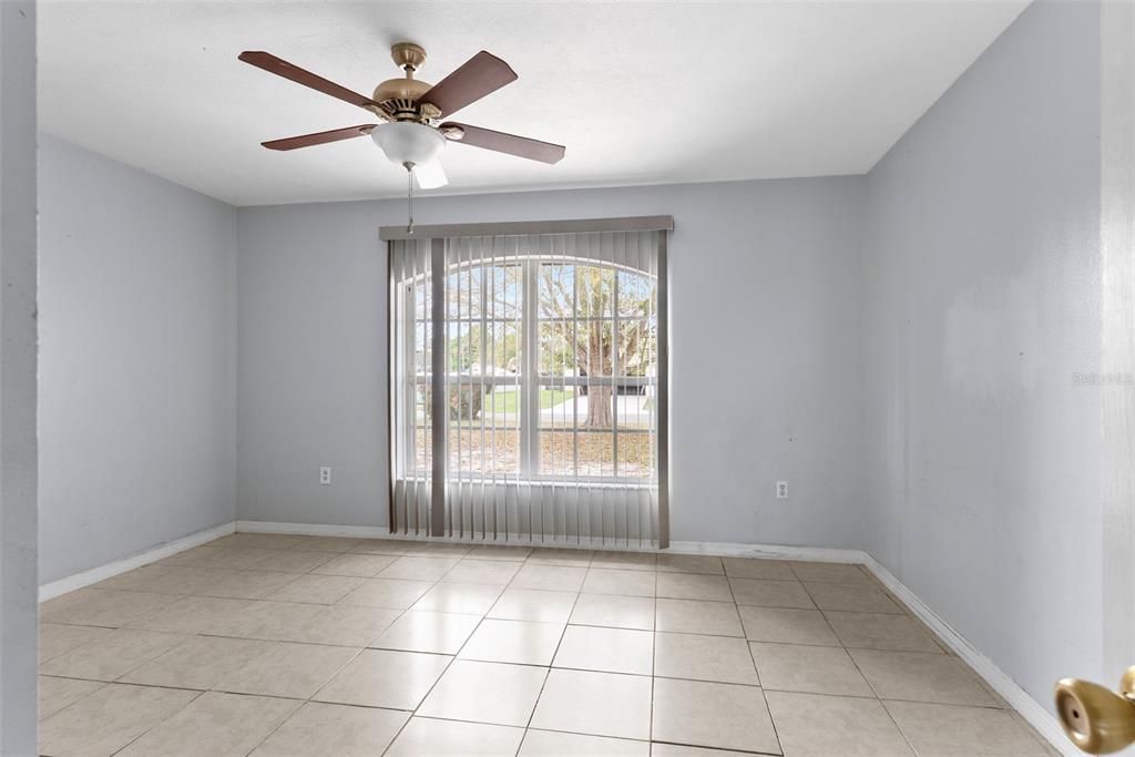 Active With Contract: $300,000 (3 beds, 2 baths, 2043 Square Feet)