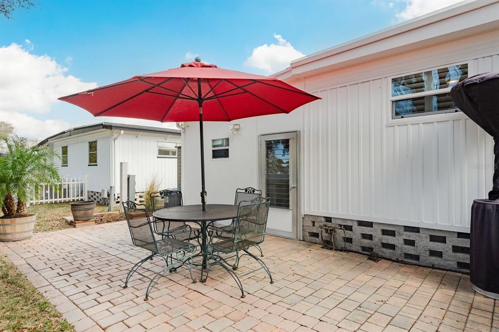 Active With Contract: $125,000 (2 beds, 2 baths, 960 Square Feet)
