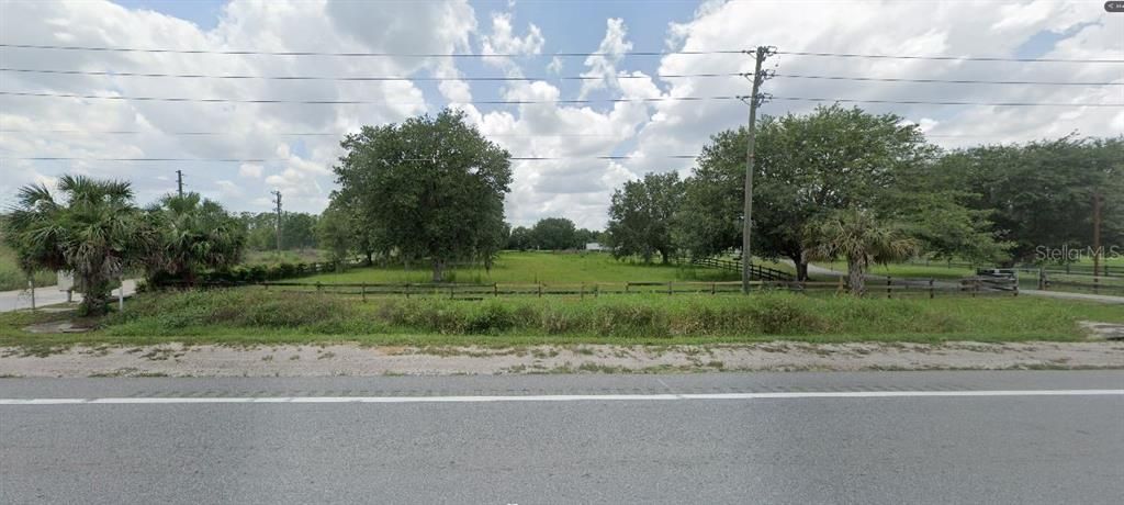 En Venta: $14,600 (1.27 acres)