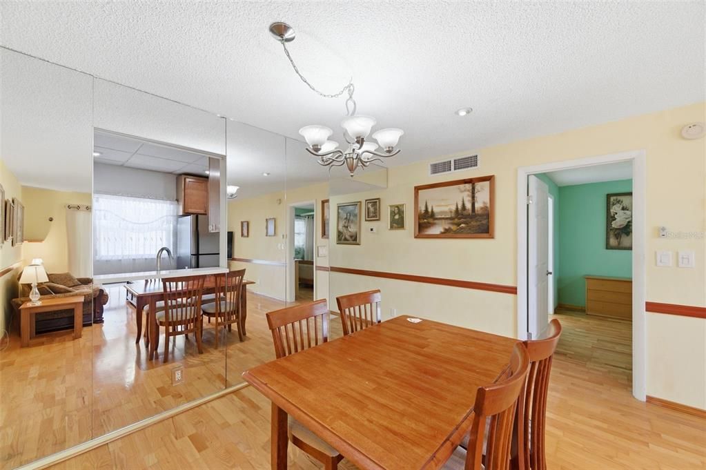 For Sale: $79,000 (1 beds, 1 baths, 680 Square Feet)