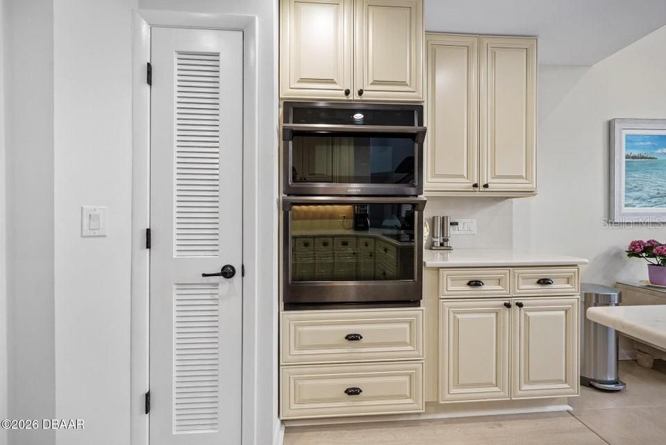 For Sale: $481,400 (3 beds, 2 baths, 1875 Square Feet)