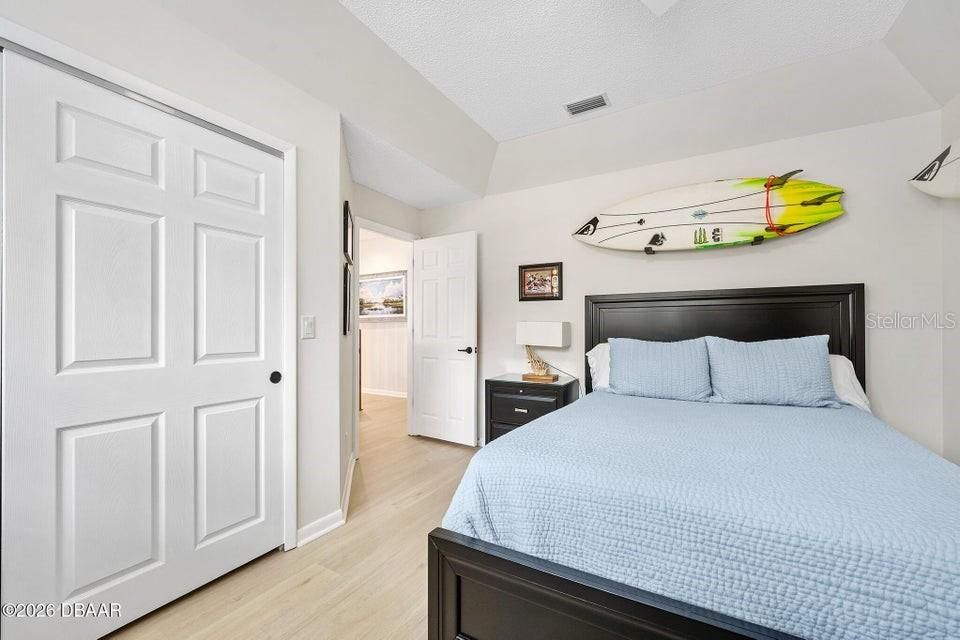 For Sale: $481,400 (3 beds, 2 baths, 1875 Square Feet)