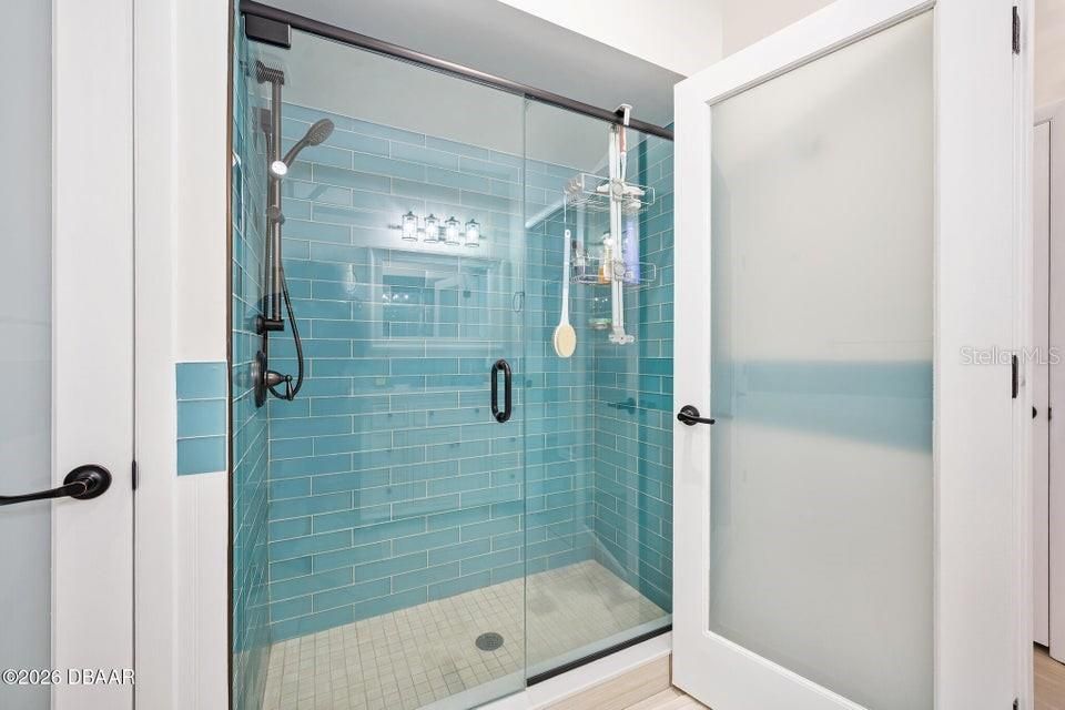 For Sale: $481,400 (3 beds, 2 baths, 1875 Square Feet)