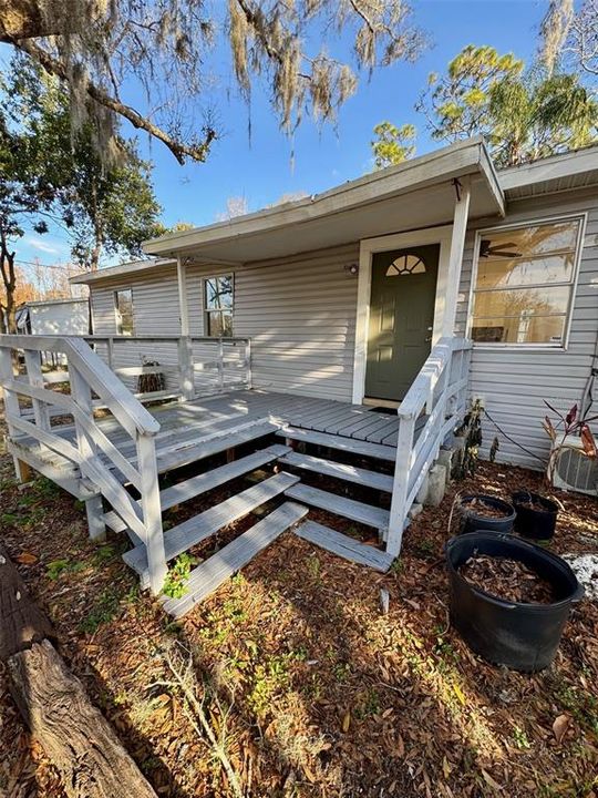На продажу: $159,950 (3 спален, 2 ванн, 984 Квадратных фут)