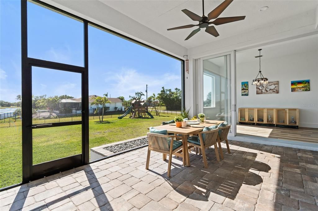 For Sale: $660,000 (3 beds, 3 baths, 2469 Square Feet)