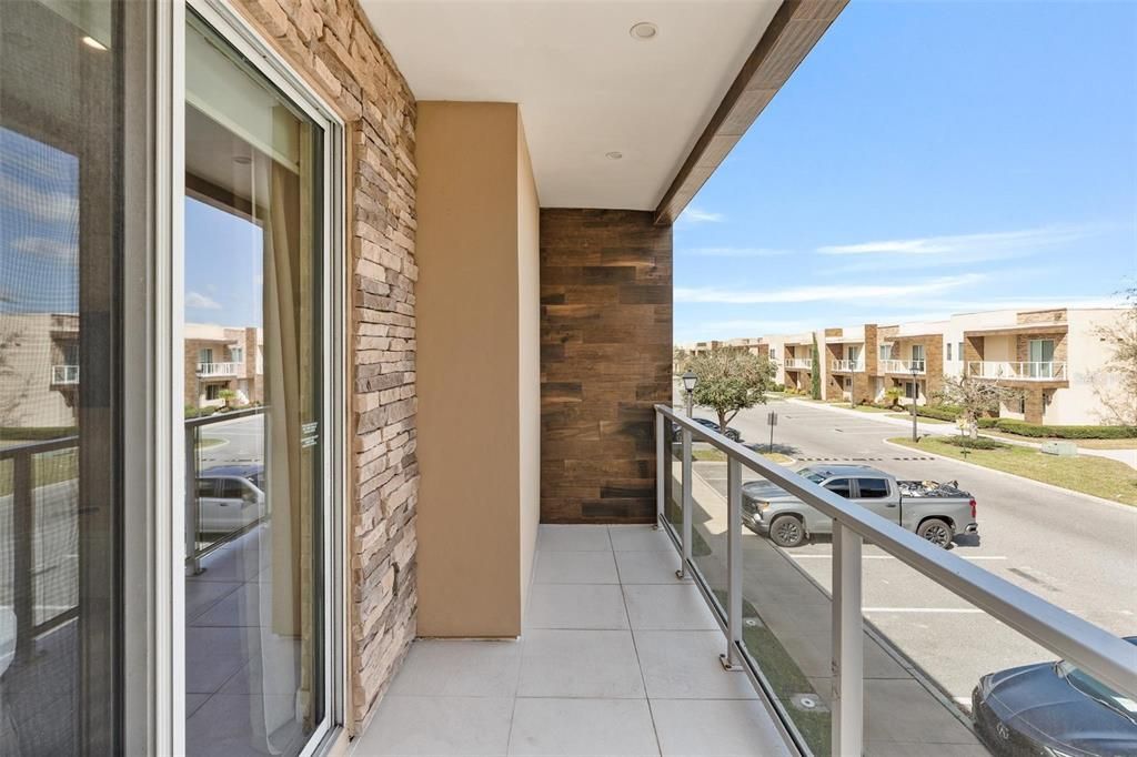 Active With Contract: $429,000 (4 beds, 4 baths, 2396 Square Feet)
