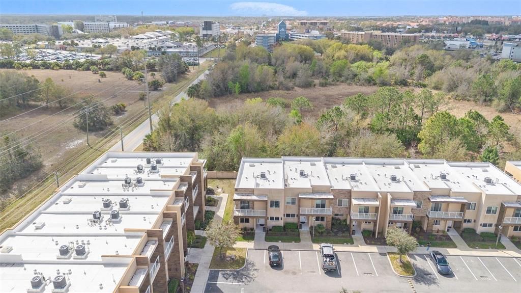Active With Contract: $429,000 (4 beds, 4 baths, 2396 Square Feet)