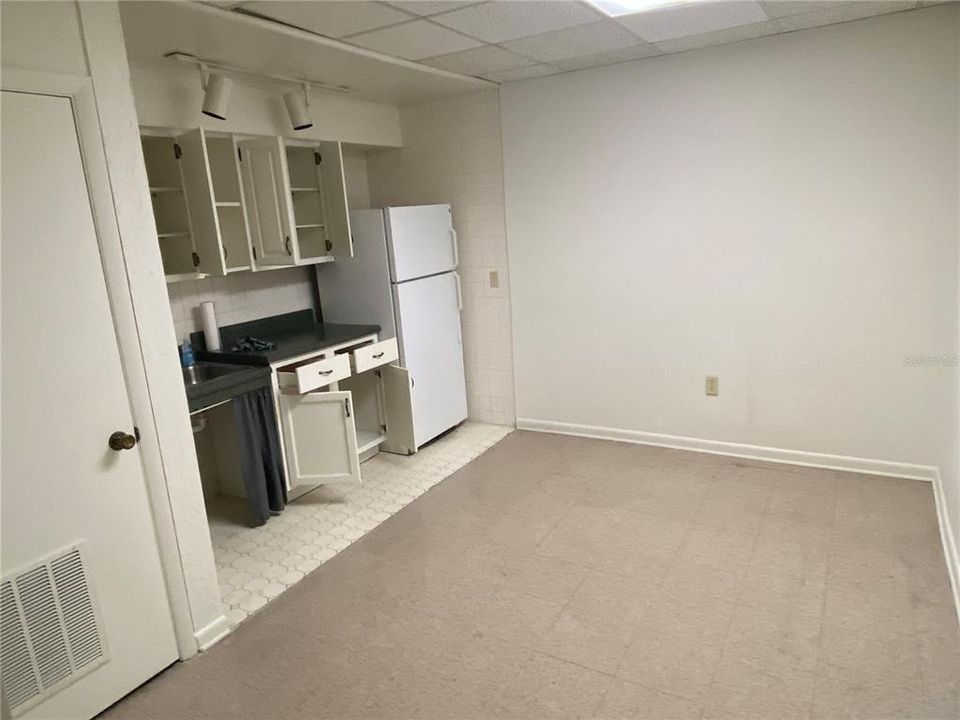 For Sale: $44,400 (0 beds, 0 baths, 3700 Square Feet)