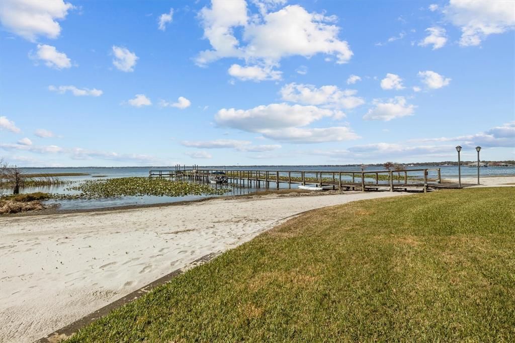 待售: $169,500 (2 贝兹, 2 浴室, 1116 平方英尺)