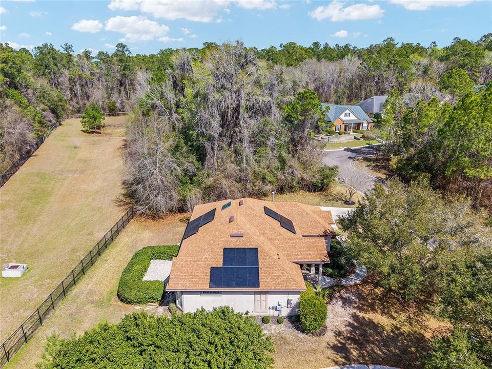 Activo con contrato: $416,000 (3 camas, 2 baños, 1838 Pies cuadrados)