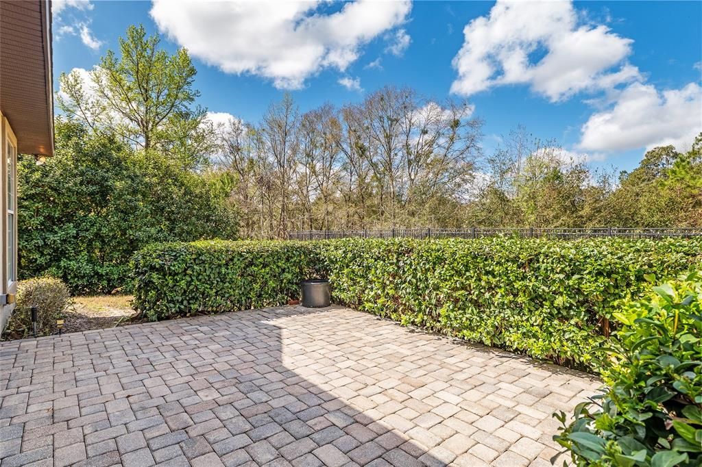 Activo con contrato: $416,000 (3 camas, 2 baños, 1838 Pies cuadrados)