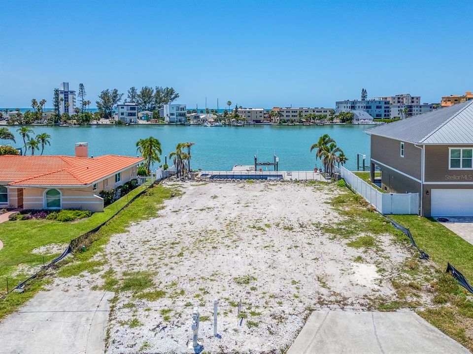 For Sale: $1,450,000 (0.24 acres)