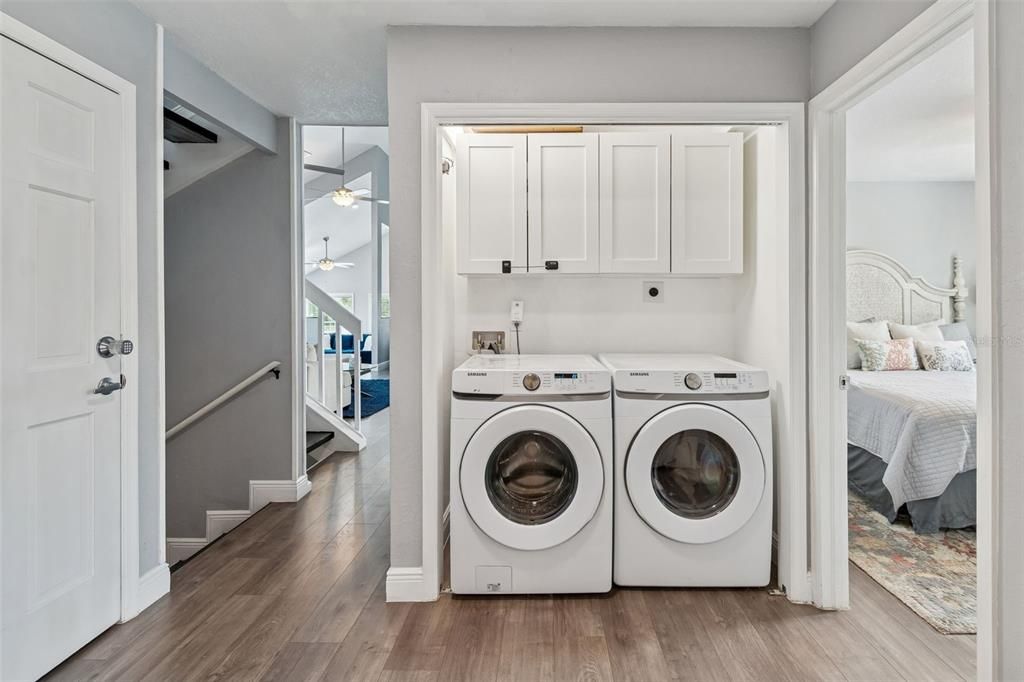 For Sale: $1,999,995 (7 beds, 3 baths, 3281 Square Feet)