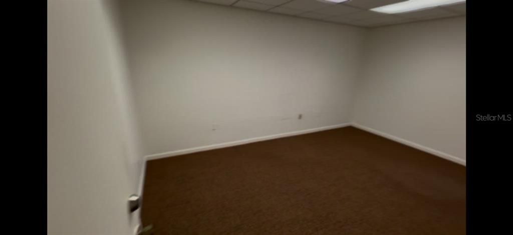 На продажу: $24,939 (0 спален, 0 ванн, 1956 Квадратных фут)