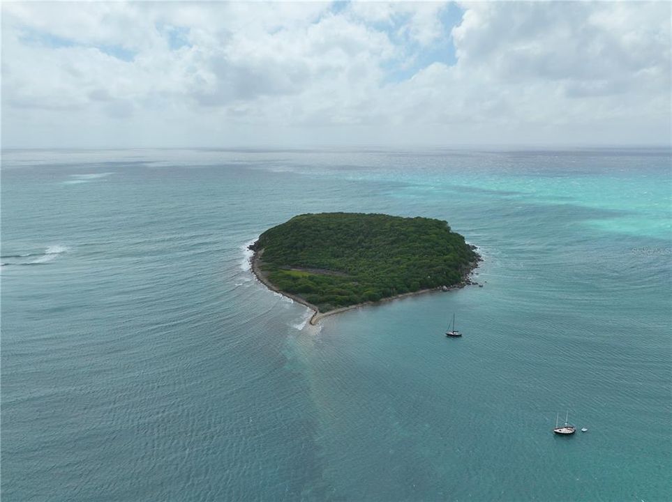 For Sale: $675,000 (5.20 acres)