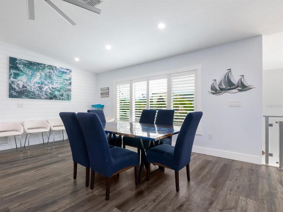 For Sale: $2,995,000 (5 beds, 3 baths, 3042 Square Feet)