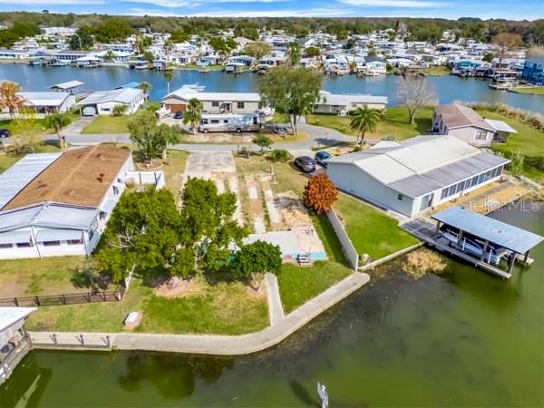 En Venta: $310,000 (0.18 acres)