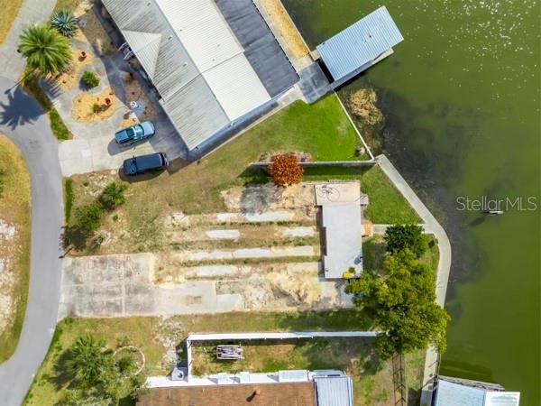 En Venta: $310,000 (0.18 acres)