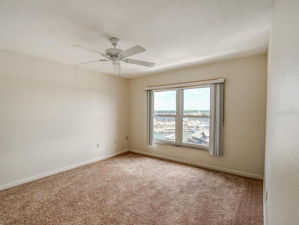 For Rent: $1,700 (2 beds, 2 baths, 1050 Square Feet)