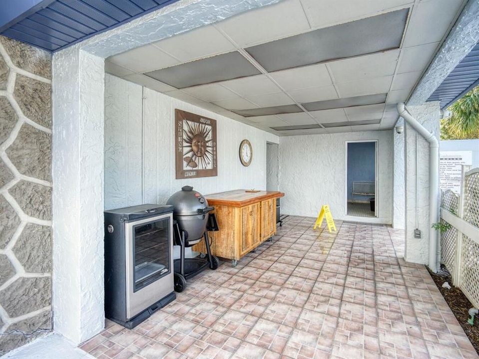 For Rent: $1,700 (2 beds, 2 baths, 1050 Square Feet)
