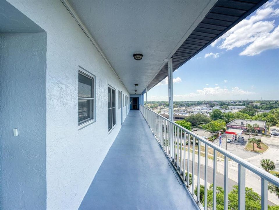 For Rent: $1,700 (2 beds, 2 baths, 1050 Square Feet)