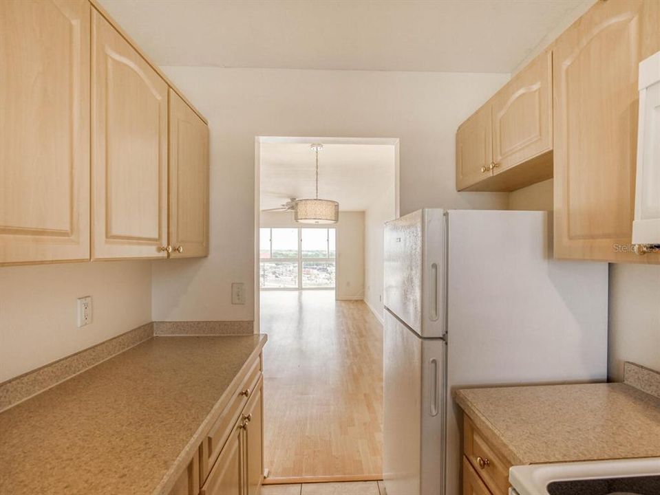 For Rent: $1,700 (2 beds, 2 baths, 1050 Square Feet)