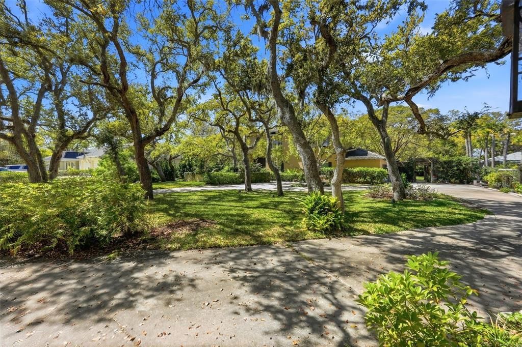 For Sale: $1,299,000 (4 beds, 3 baths, 3608 Square Feet)