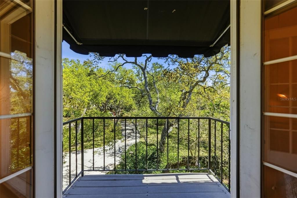 For Sale: $1,299,000 (4 beds, 3 baths, 3608 Square Feet)