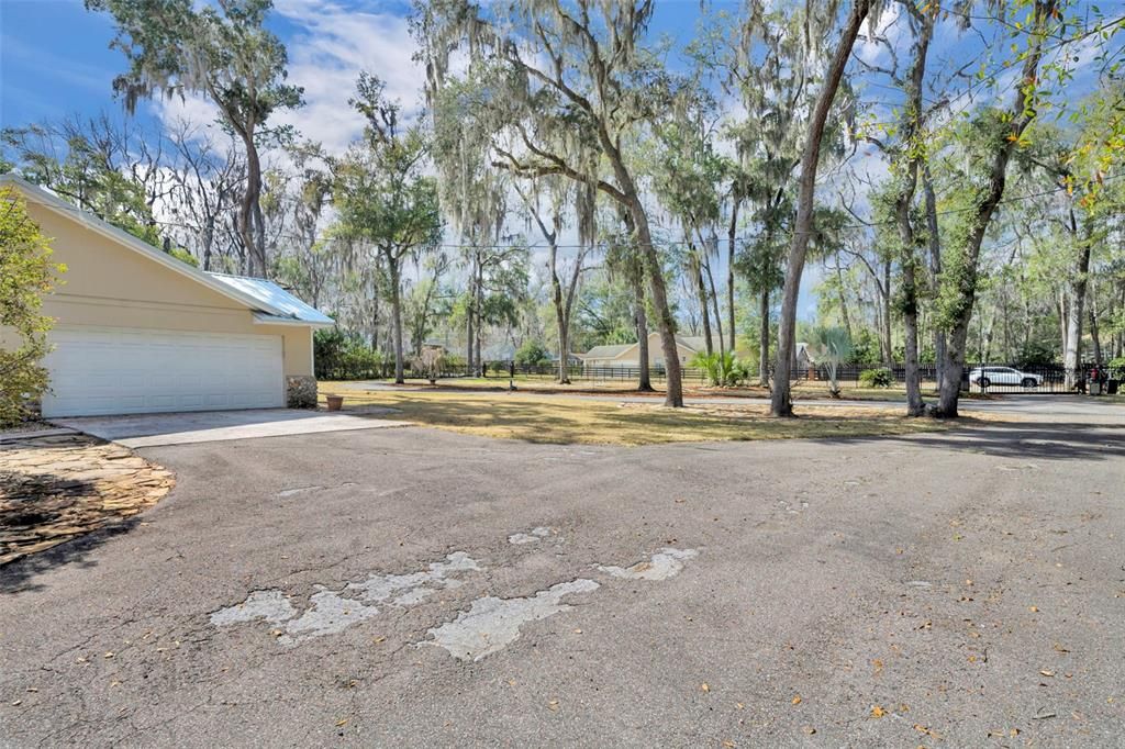 Activo con contrato: $475,000 (3 camas, 2 baños, 1896 Pies cuadrados)