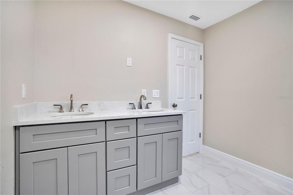 Active With Contract: $349,000 (4 beds, 1 baths, 1699 Square Feet)
