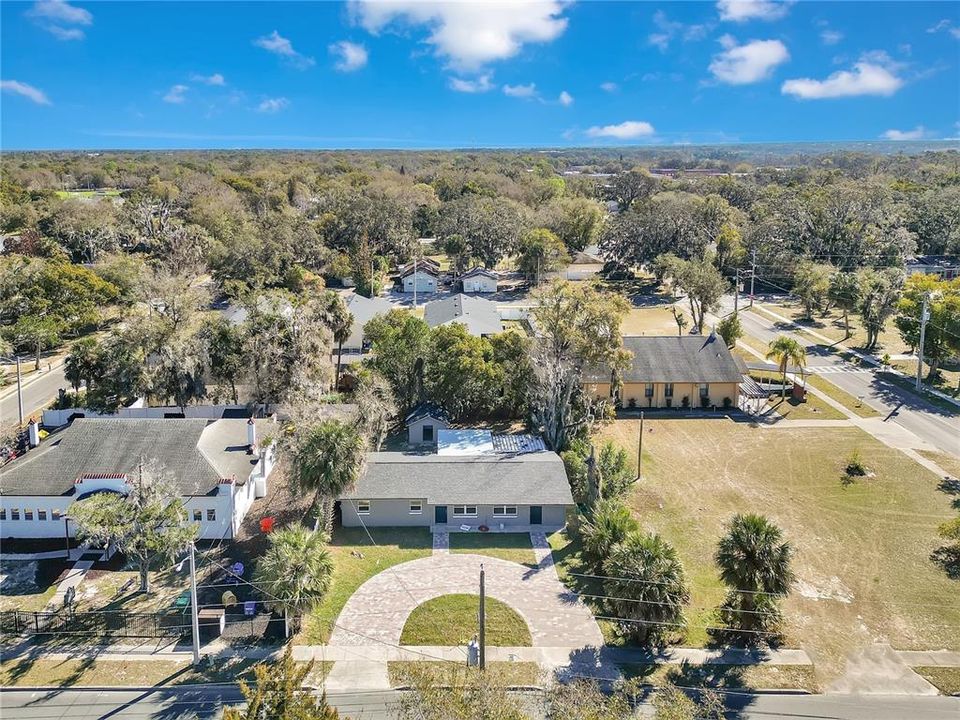 Active With Contract: $349,000 (4 beds, 1 baths, 1699 Square Feet)